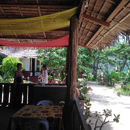 Why Not Restobar Cottages Sabang  Exteriör bild